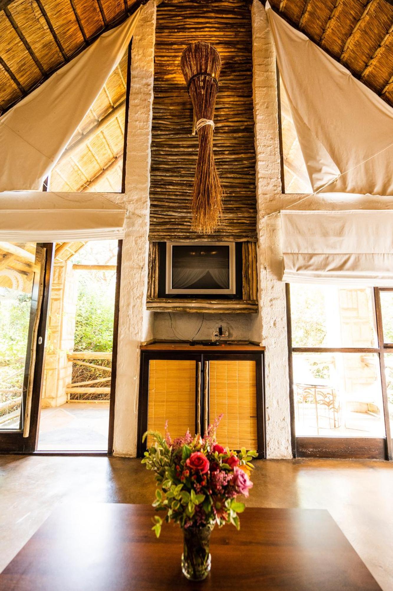 Hakunamatata Lodge & Health Spa/ Wedding & Conference Venue Muldersdrift Ngoại thất bức ảnh
